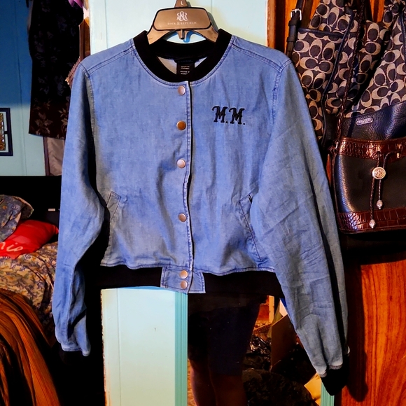 TORRID DISNEY BOMBER JACKET MICKEY MOUSE GRAPHIC DENIM AMERICANA SIZE 2X NWT - Picture 9 of 14